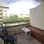 Lux *