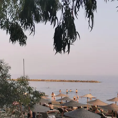 Lux Lägenhet Limassol